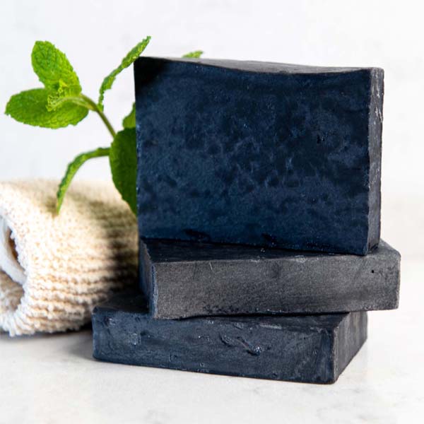 Read more about the article Best Charcoal Soap Brands for Men Products In India