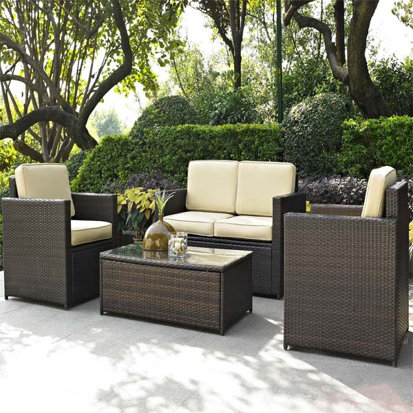 You are currently viewing How to Choose the Perfect Outdoor Furniture for your Patio ?