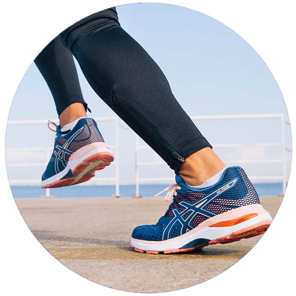 Read more about the article A Guide on How to Choose the Perfect Running Shoes