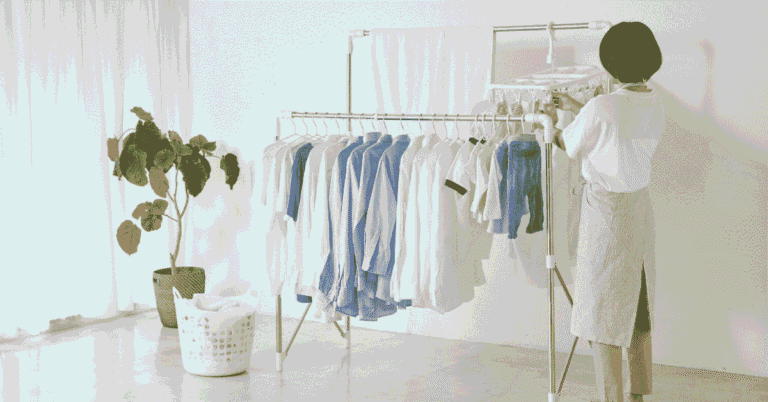 What Type of Clothes we should wear in Summer